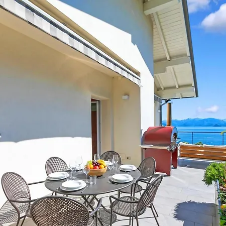 Alessia - 4 Bed With Maggiore View * 斯特雷萨