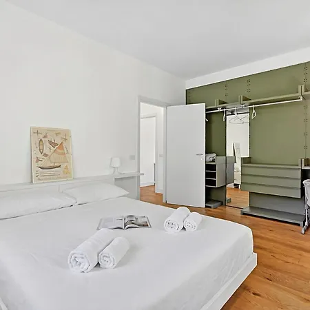 Alessia - 4 Bed With Maggiore View 斯特雷萨