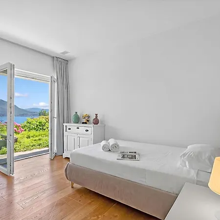 别墅 Alessia - 4 Bed With Maggiore View 斯特雷萨